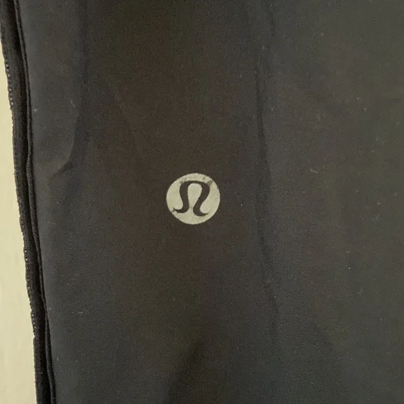 Lululemon Dance Studio Capri Joggers - Picture 5 of 8